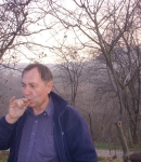 Pyramis, 76 ani, BUCURESTI